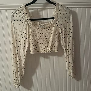 Polkadot long sleeved top